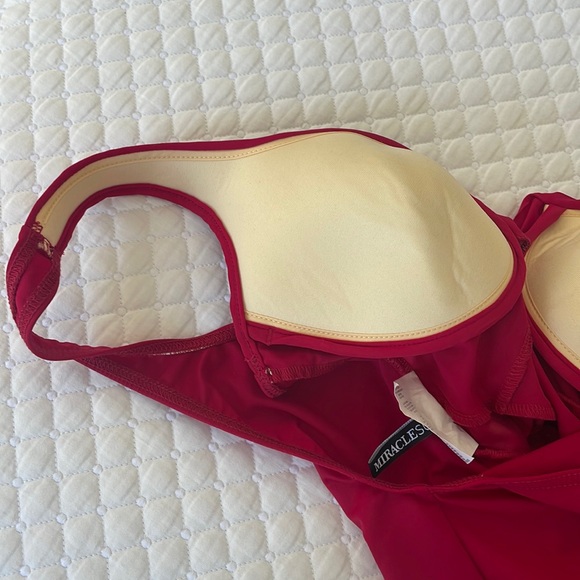 Miraclesuit Rock Solid Revele one piece swimsuit 8 - Picture 3 of 11